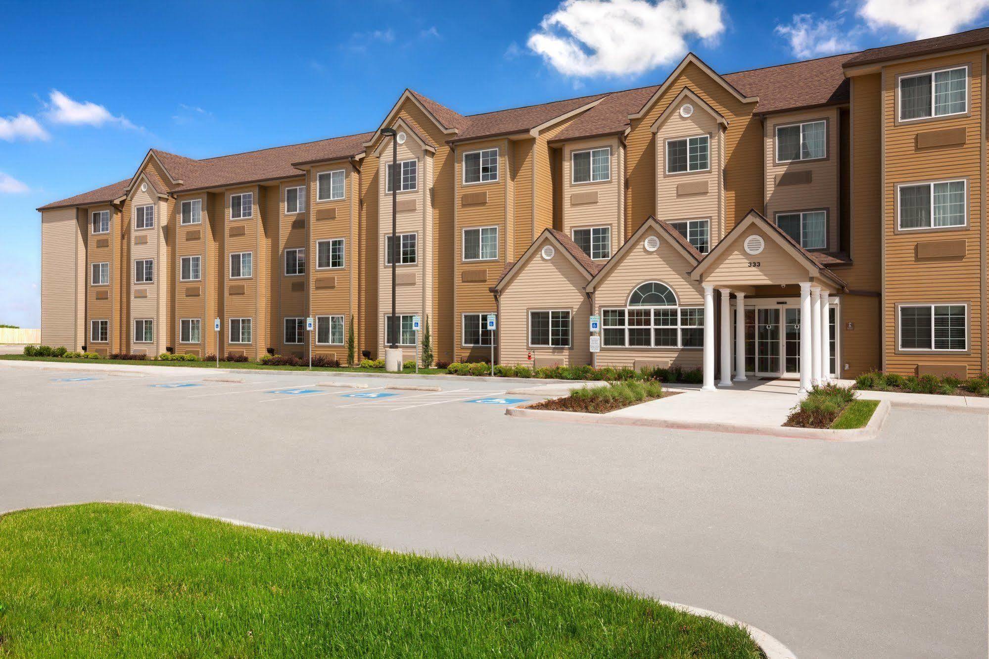 Microtel Inn&Suites Cotulla Exterior foto